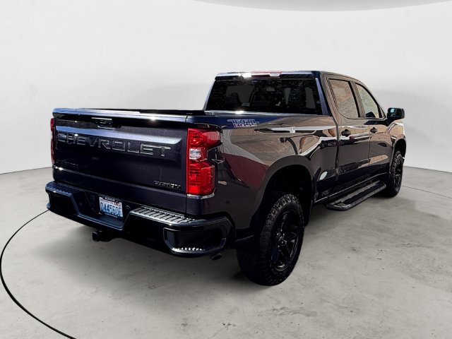 Used 2022 Chevrolet Silverado 1500 Custom Trail Boss w/ LPO, Dark Essentials Package AWD/4WD image 5