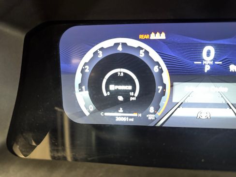 Certified 2024 Toyota Tacoma TRD Sport AWD/4WD image 11