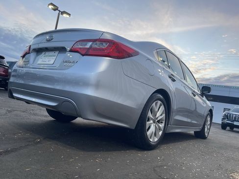 Used 2017 Subaru Legacy 2.5i w/ Alloy Wheel Package image 12