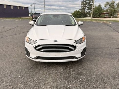 Used 2020 Ford Fusion SE AWD/4WD image 2