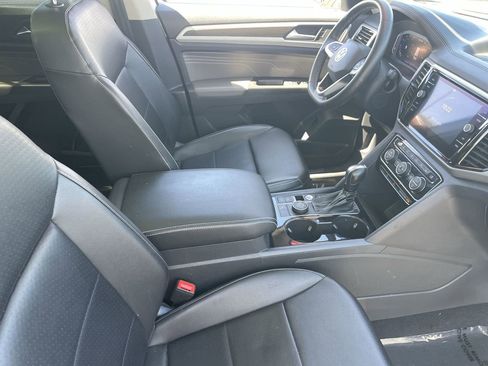 Used 2022 Volkswagen Atlas SE AWD/4WD image 11