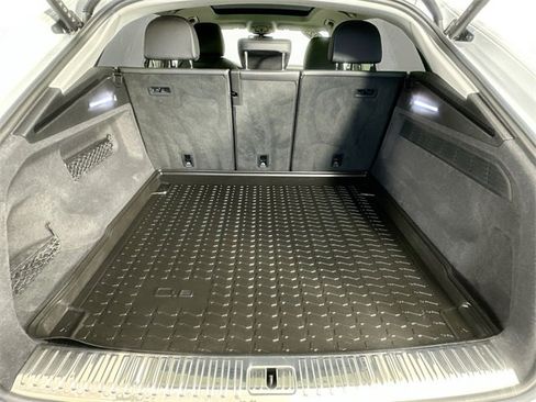 Used 2023 Audi Q8 Premium w/ Convenience Package image 32