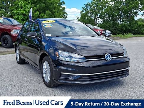 Used 2019 Volkswagen Golf S FWD image 2