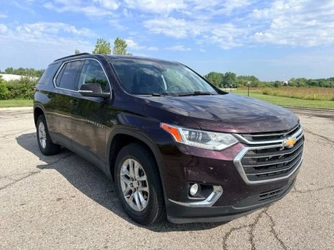 Used 2021 Chevrolet Traverse LT FWD image 7