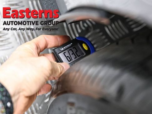 Used 2025 Ford Mustang Premium RWD image 24