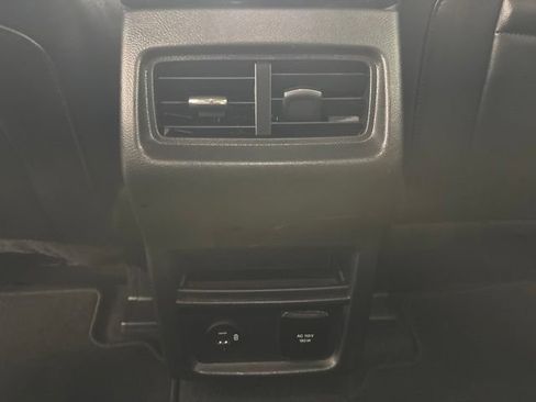Used 2021 Ford Edge SEL w/ Convenience Package FWD image 15