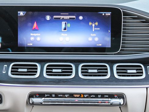 Certified 2025 Mercedes-Benz GLE 350 4MATIC image 15