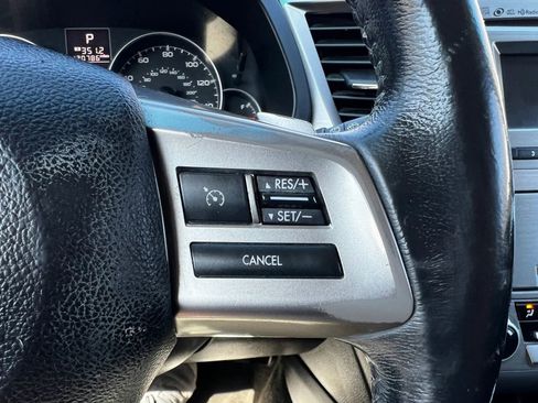 Used 2014 Subaru Outback 2.5i Premium AWD/4WD image 18