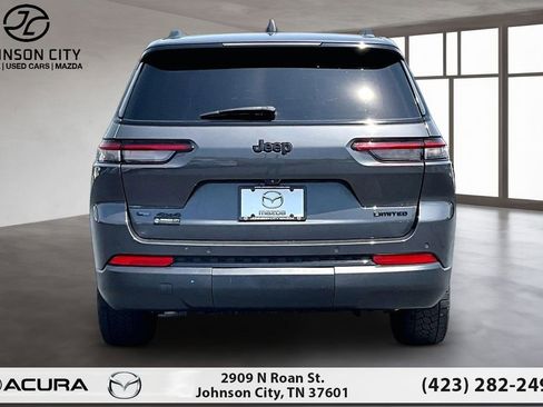 Used 2022 Jeep Grand Cherokee L Limited w/ Black Appearance Package AWD/4WD image 4