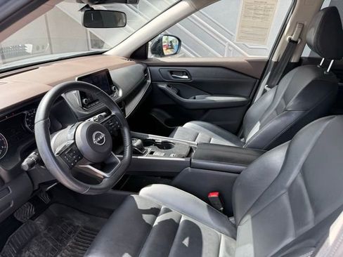 Certified 2023 Nissan Rogue SV w/ SV Premium Package FWD image 11