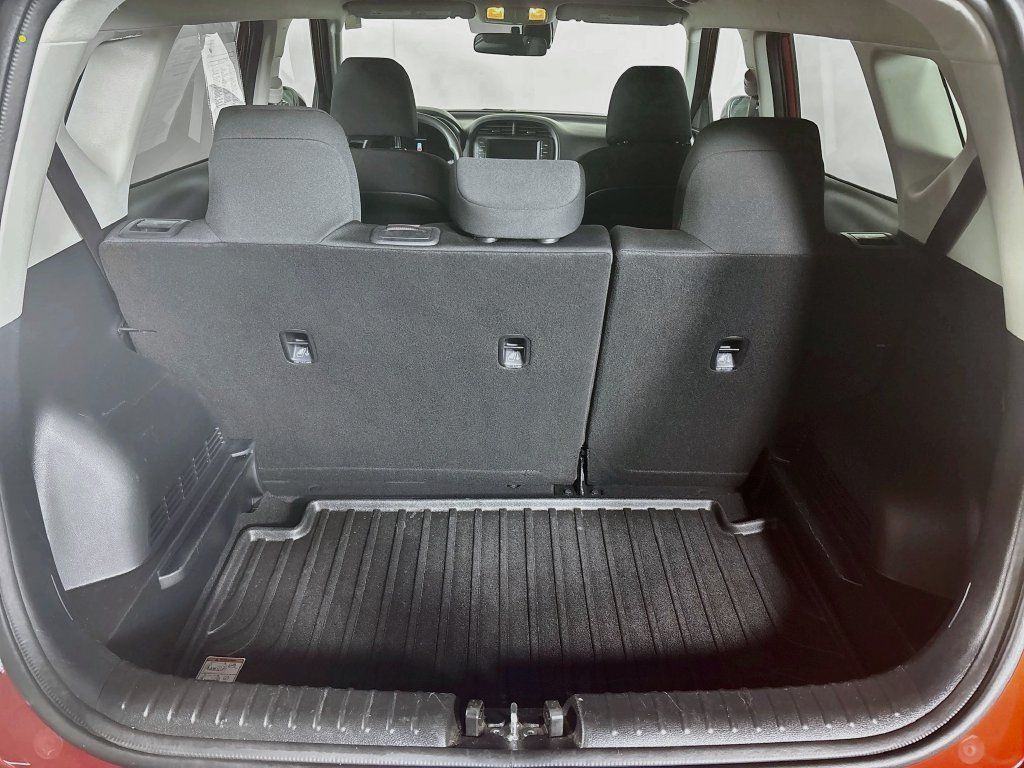 Used 2025 Kia Soul LX FWD image 20