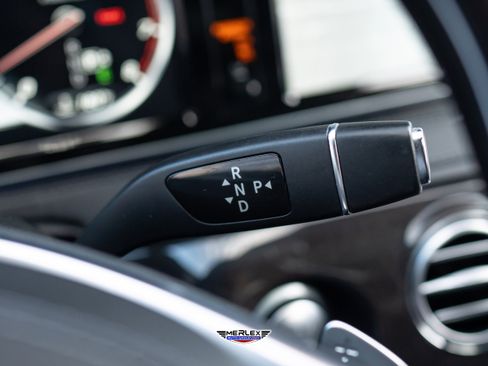 Used 2017 Mercedes-Benz S 550 Sedan image 27