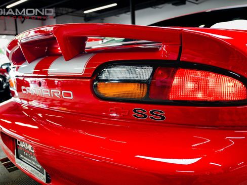 Used 2002 Chevrolet Camaro Z28 w/ SS Performance/Appearance Pkg RWD image 47