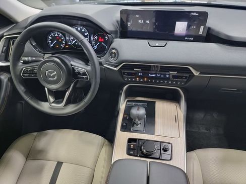 New 2026 MAZDA CX-90 3.3 Turbo w/ Preferred Package AWD/4WD image 29