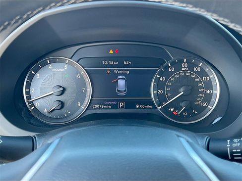 Used 2023 INFINITI QX50 Luxe image 12