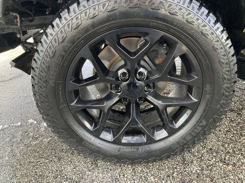 Used 2023 RAM 1500 Laramie image 10