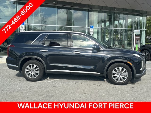 Used 2023 Hyundai Palisade SEL FWD image 5