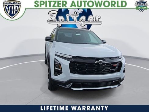 New 2026 Chevrolet Equinox RS w/ Safety and Technology Package FWD image 3