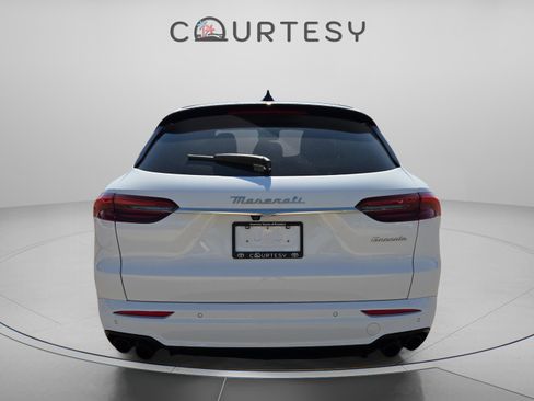 Used 2023 Maserati Grecale Modena image 5
