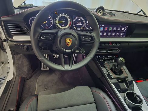 Certified 2022 Porsche 911 GT3 RWD image 17