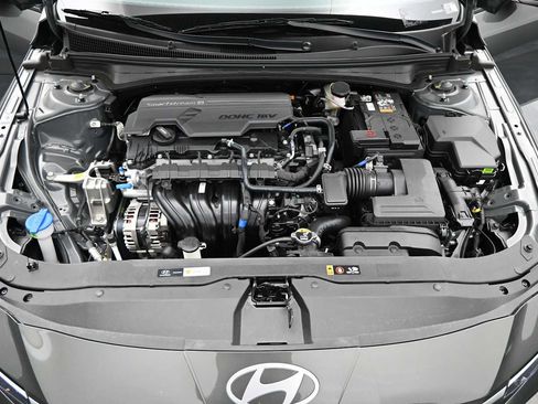 New 2026 Hyundai Elantra SE FWD image 22