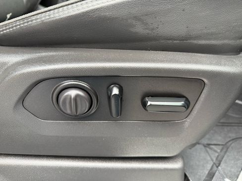 Used 2021 Chevrolet Silverado 2500 High Country image 21