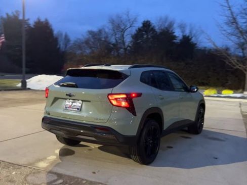 New 2026 Chevrolet Trax ACTIV w/ Driver Confidence Package image 8