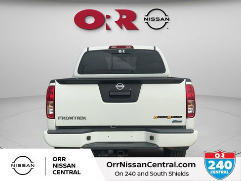 Used 2019 Nissan Frontier Desert Runner image 6