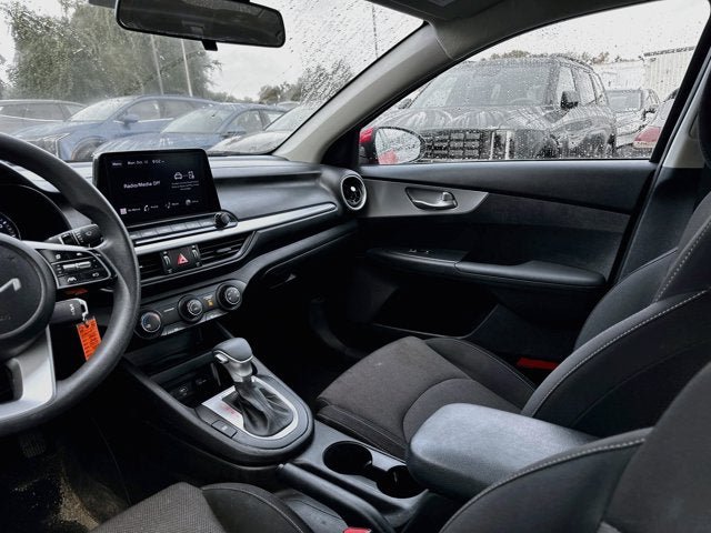 Certified 2023 Kia Forte LXS w/ LXS Technology Package FWD image 21