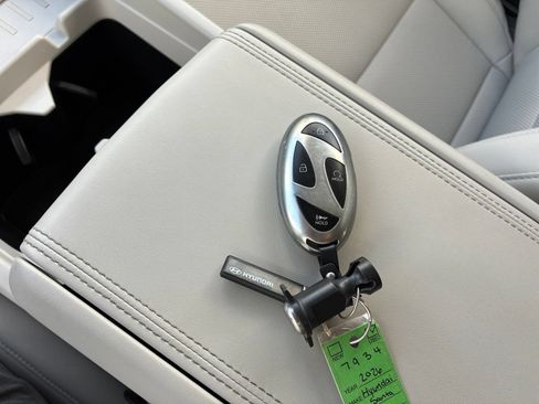 Used 2026 Hyundai Santa Fe SEL FWD image 36