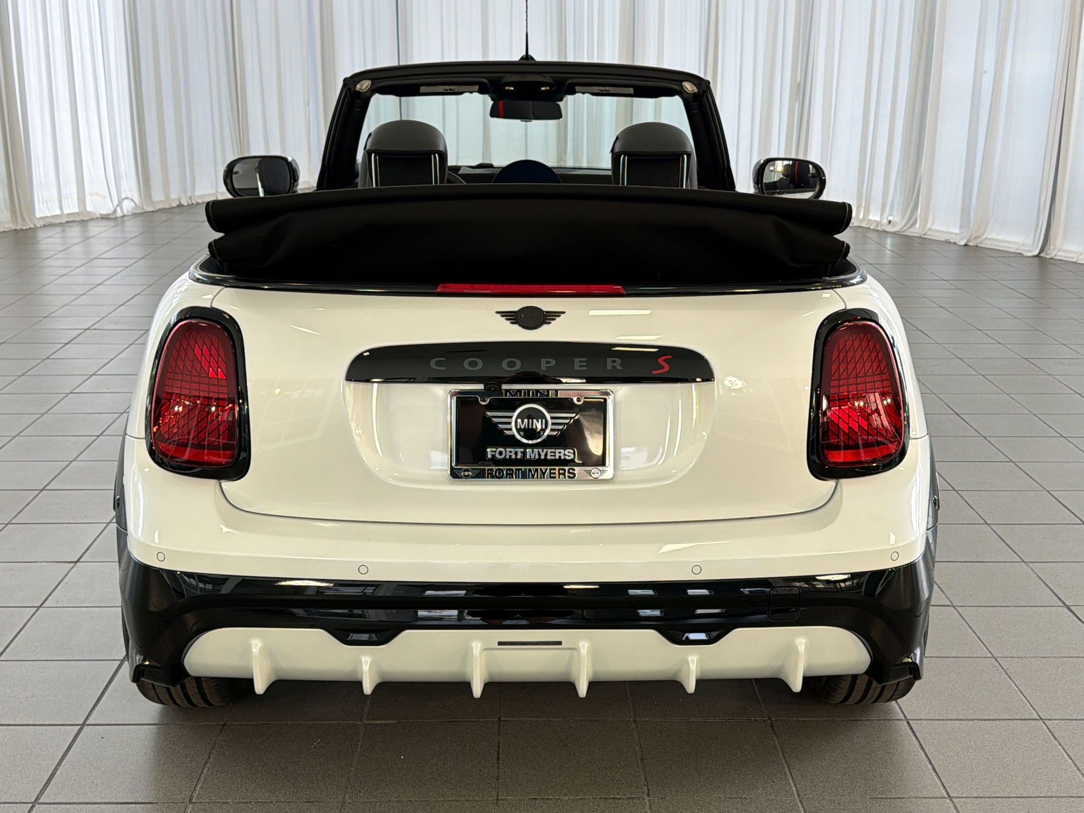 New 2026 MINI Cooper S FWD image 10