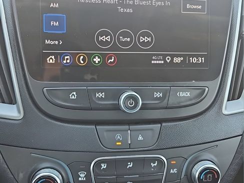 Used 2024 Chevrolet Malibu LT FWD image 24