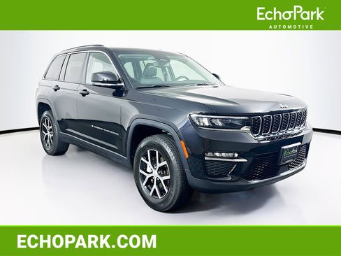 Used 2023 Jeep Grand Cherokee Limited image 1