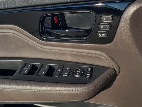 Used 2019 Honda Odyssey Elite image 32