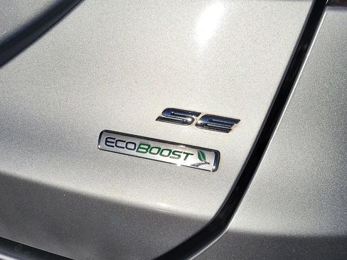 Used 2017 Ford Fusion SE w/ Equipment Group 201A image 23