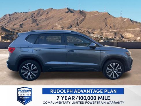 Used 2024 Volkswagen Taos SE image 7