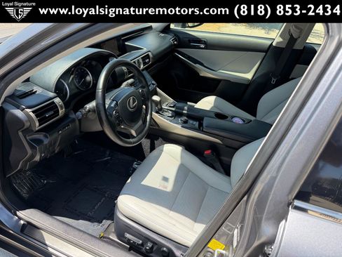 Used 2014 Lexus IS 250 w/ Navigation Package RWD image 16