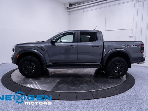 Used 2024 Ford Ranger Raptor AWD/4WD image 32