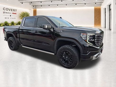 Used 2024 GMC Sierra 1500 Denali Ultimate AWD/4WD image 2