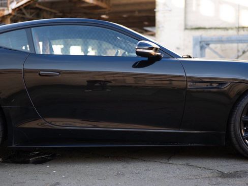 Used 2021 Jaguar F-TYPE R image 38