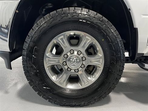 Used 2024 RAM 2500 Big Horn w/ Off Road Package image 29