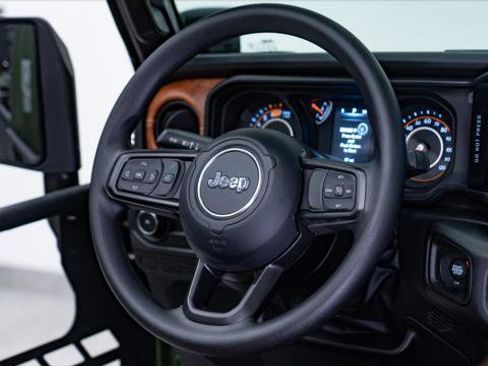 Used 2026 Jeep Wrangler Unlimited Sport AWD/4WD image 43