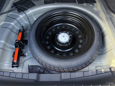 New 2025 Nissan Sentra SR image 25