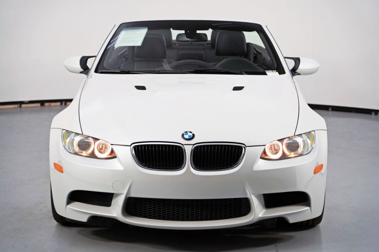 Used 2011 BMW M3 Convertible RWD image 39