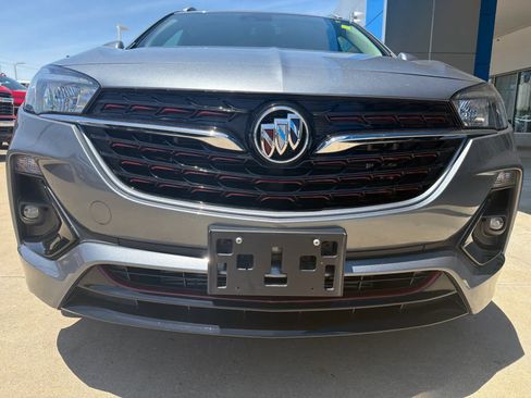 Used 2022 Buick Encore GX Select w/ Sport Touring Package FWD image 11