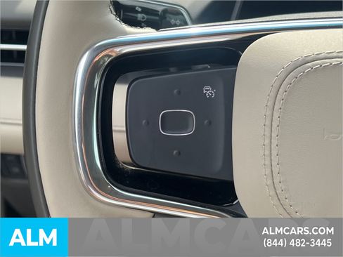 Used 2024 Lincoln Nautilus Premier w/ Equipment Group 102A image 32