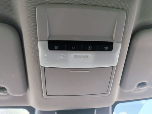 Used 2023 Nissan Rogue S FWD image 27