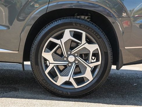 Certified 2022 Hyundai Palisade Calligraphy w/ Winter Package image 10