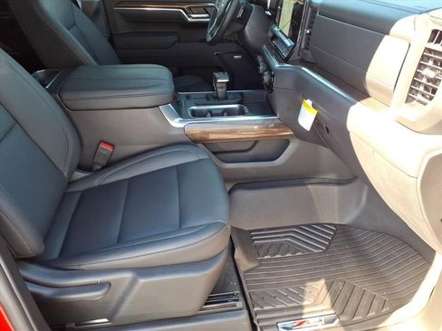 Certified 2026 Chevrolet Silverado 1500 LT Trail Boss w/ LT Trail Boss Premium Package AWD/4WD image 20