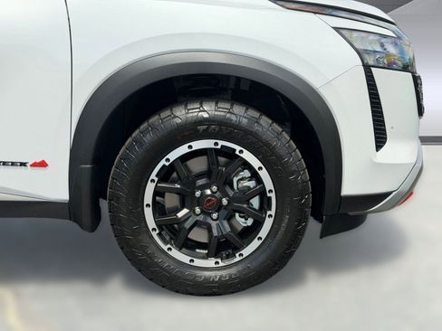 New 2026 Nissan Pathfinder Rock Creek AWD/4WD image 11